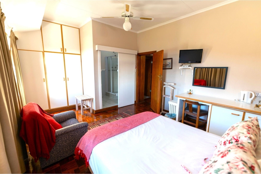 5 Bedroom Property for Sale in St Georges Park Eastern Cape